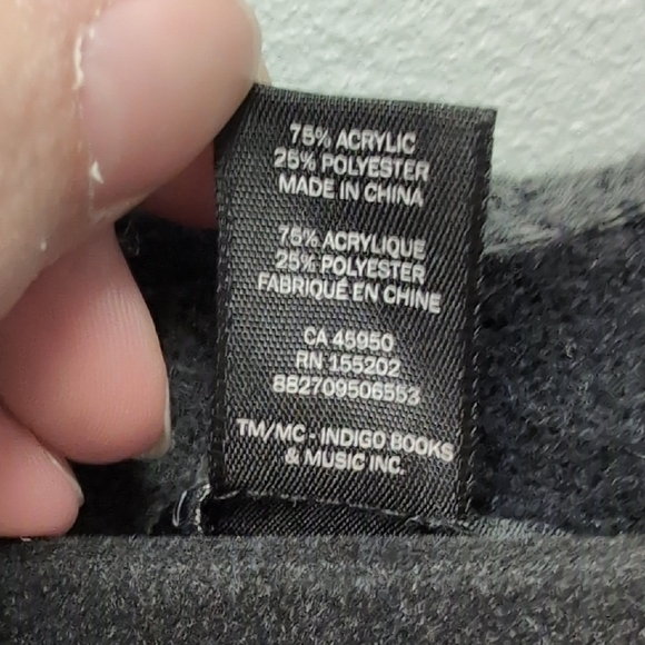 EUC Love & Lore Black, Plum and Gray Poncho. One Size - Picture 3 of 4